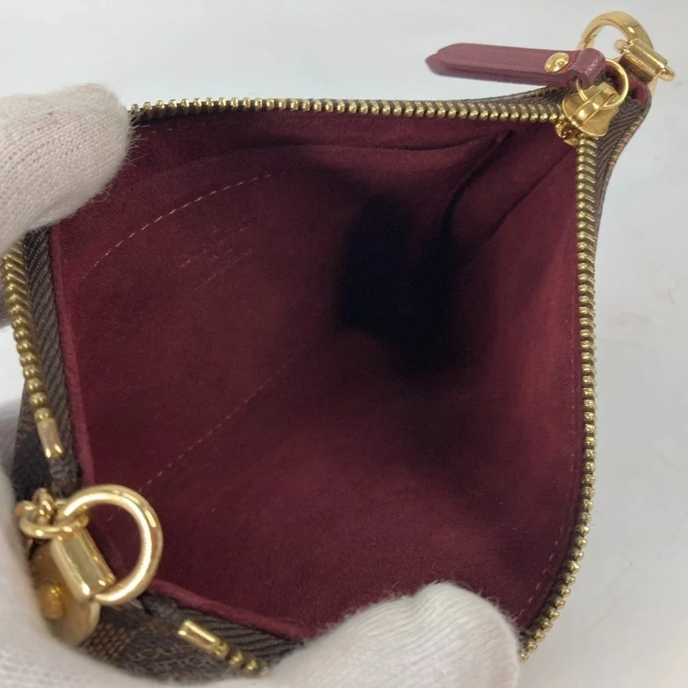 LOUIS VUITTON Brown Damier Canvas Pochette Shoulder Bag